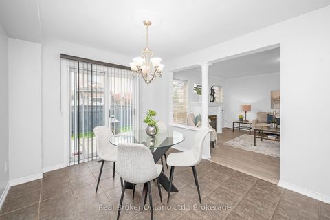 Photo 11 at 248 Hawkview Boulevard, Vellore Village, Vaughan