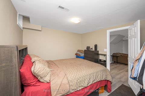 Photo 22 at 248 Hawkview Boulevard, Vellore Village, Vaughan