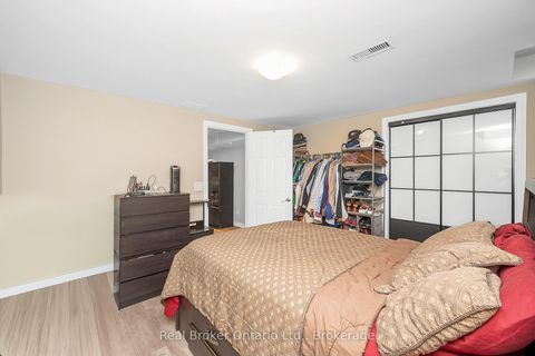 Photo 23 at 248 Hawkview Boulevard, Vellore Village, Vaughan