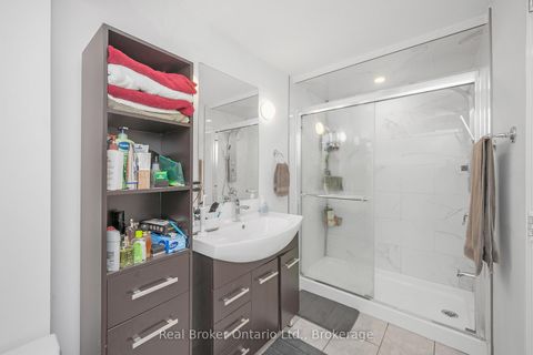 Photo 24 at 248 Hawkview Boulevard, Vellore Village, Vaughan