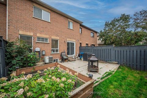 Photo 25 at 248 Hawkview Boulevard, Vellore Village, Vaughan