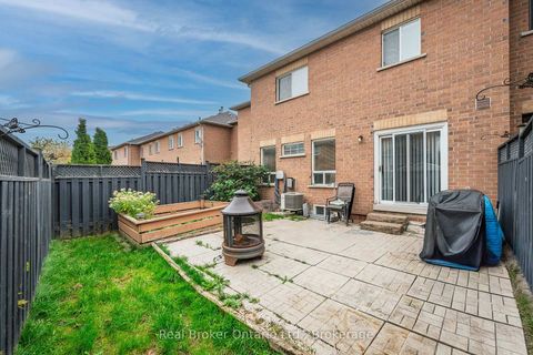 Photo 26 at 248 Hawkview Boulevard, Vellore Village, Vaughan