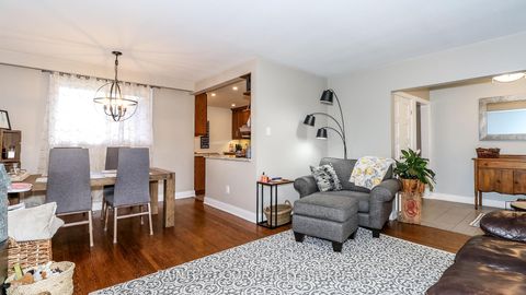 Photo 7 at 14 Steel Street, Grove East, Barrie