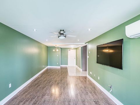 Photo 7 at 113 - 370 Dixon Road, The Westway, Toronto