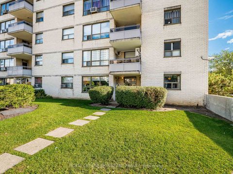 Photo 35 at 113 - 370 Dixon Road, The Westway, Toronto
