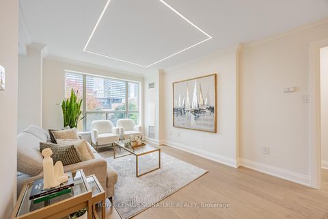 Photo 4 at 404 - 889 Bay Street, Bay Street Corridor, Toronto