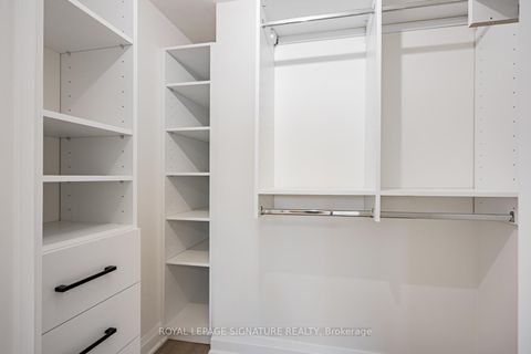 Photo 15 at 404 - 889 Bay Street, Bay Street Corridor, Toronto