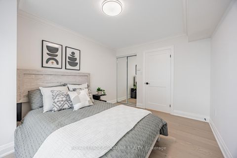 Photo 17 at 404 - 889 Bay Street, Bay Street Corridor, Toronto