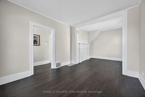 Photo 4 at 52 Parkside Drive, Queen's Park, Barrie