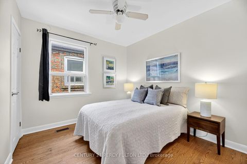 Photo 13 at 98 Granger Avenue, Kennedy Park, Toronto