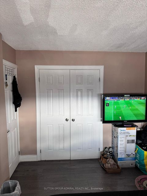 Photo 7 at 418 - 4673 Jane Street, Black Creek, Toronto