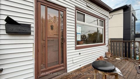 Photo 7 at 143 Kalmar Avenue, Cliffside, Toronto