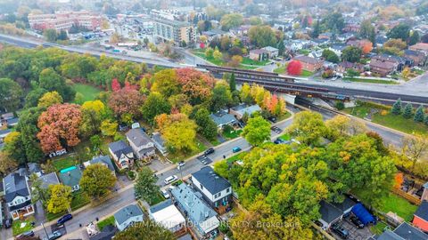 Photo 26 at 143 Kalmar Avenue, Cliffside, Toronto