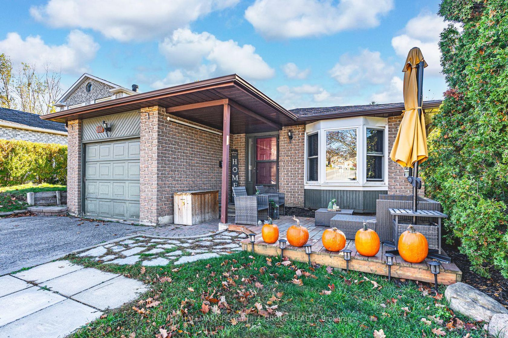 69 Fox Run, Letitia Heights, Barrie photo number 2