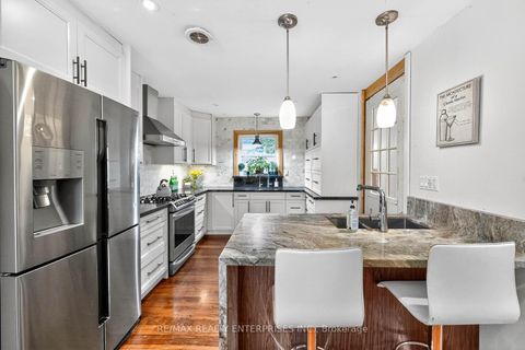 Photo 14 at 10 Colonial Avenue, Cliffcrest, Toronto