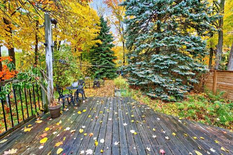 Photo 26 at 10 Colonial Avenue, Cliffcrest, Toronto