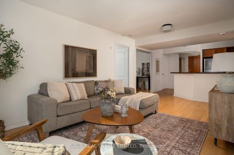 Photo 10 at 606 - 3830 Bathurst Street, Clanton Park, Toronto