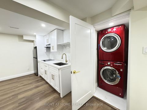 Photo 18 at 247 Hickling Trail, Grove East, Barrie