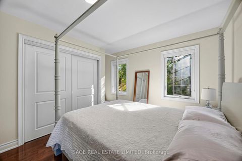 Photo 17 at 1 - 10 Hargrave Lane S, York Mills, Toronto