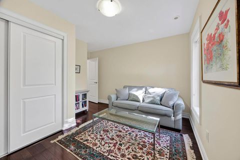 Photo 26 at 1 - 10 Hargrave Lane S, York Mills, Toronto