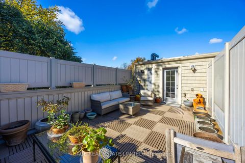 Photo 32 at 1 - 10 Hargrave Lane S, York Mills, Toronto