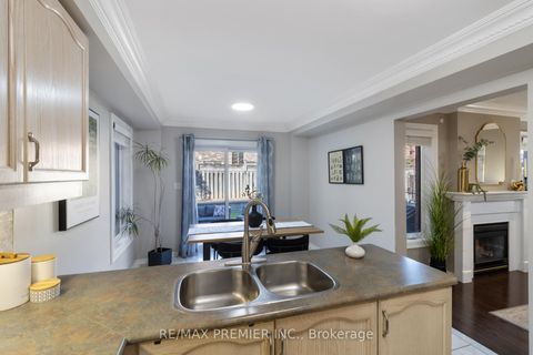 Photo 17 at 81 Purcell Crescent, Maple, Vaughan