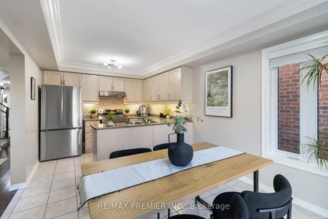 Photo 19 at 81 Purcell Crescent, Maple, Vaughan