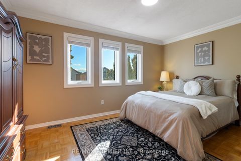 Photo 21 at 81 Purcell Crescent, Maple, Vaughan