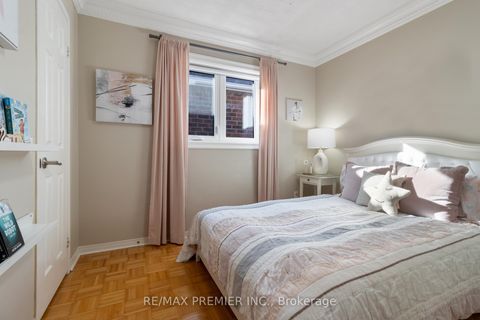 Photo 27 at 81 Purcell Crescent, Maple, Vaughan