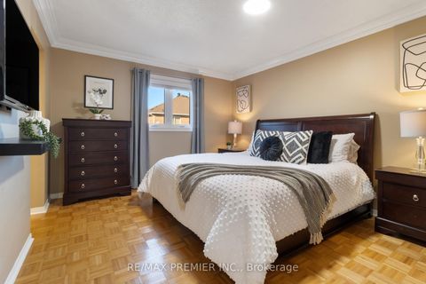 Photo 29 at 81 Purcell Crescent, Maple, Vaughan