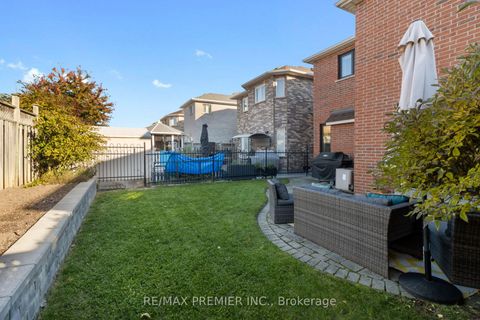 Photo 45 at 81 Purcell Crescent, Maple, Vaughan