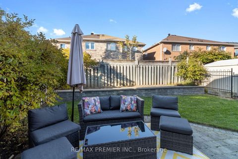 Photo 46 at 81 Purcell Crescent, Maple, Vaughan