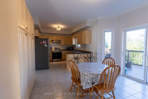 Photo 11 at 6 Silvercreek Crescent, Ardagh, Barrie