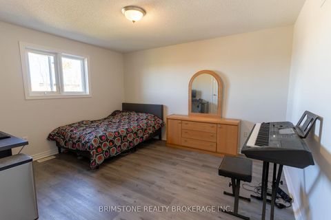 Photo 17 at 6 Silvercreek Crescent, Ardagh, Barrie