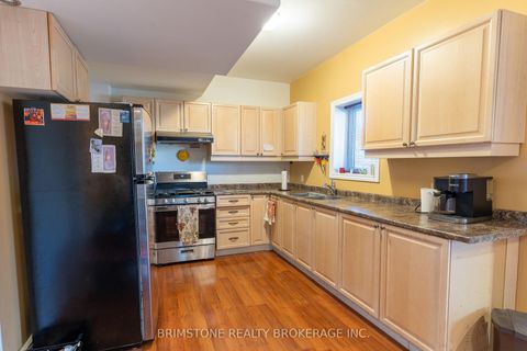 Photo 33 at 6 Silvercreek Crescent, Ardagh, Barrie