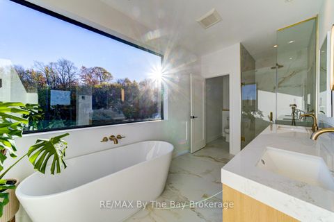 Photo 27 at 18 Raintree Court, Rural Clearview, Clearview