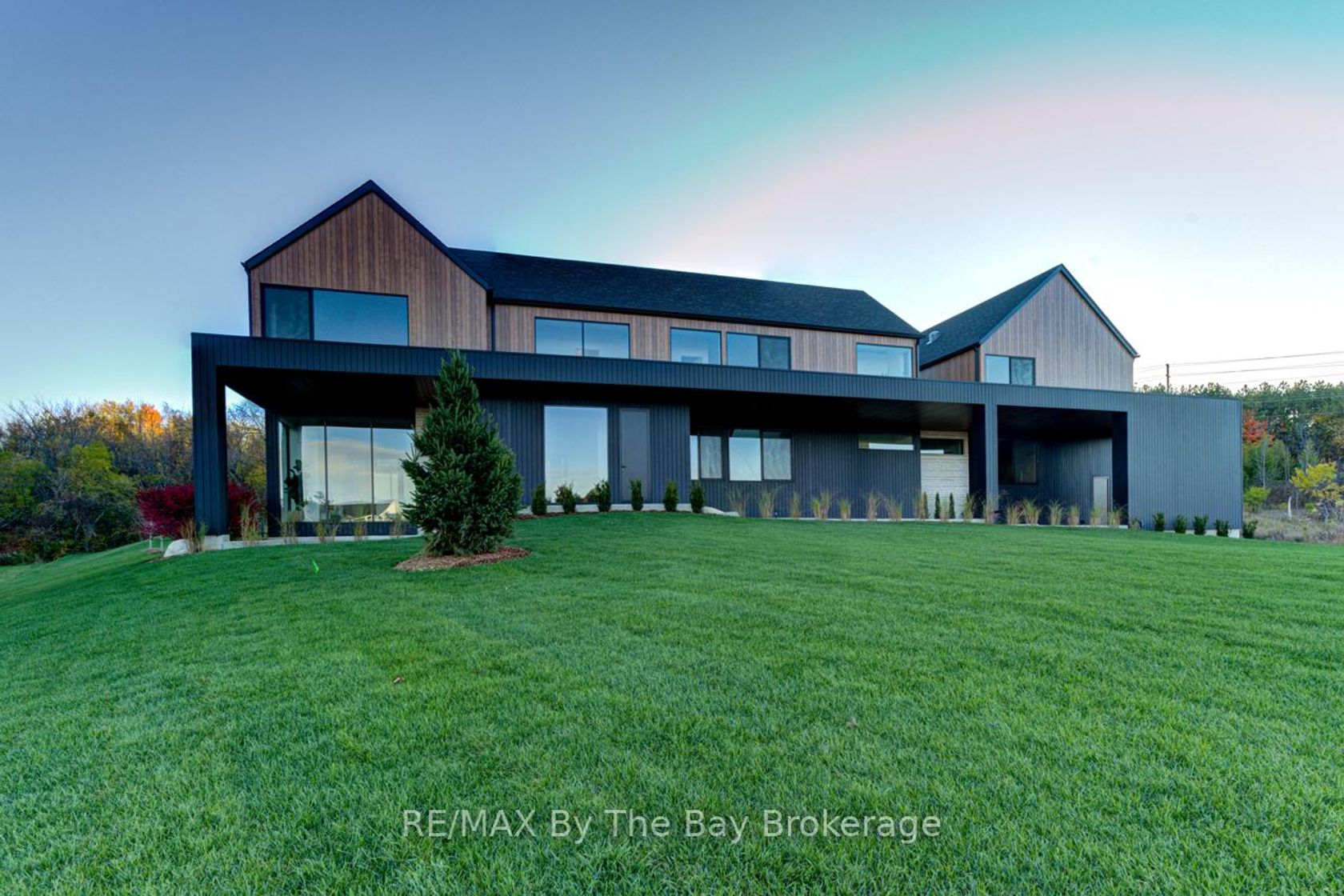 18 Raintree Court, Rural Clearview, Clearview photo number 2