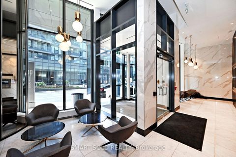 Photo 3 at 305 - 90 Queens Wharf Road, Waterfront Communities C1, Toronto