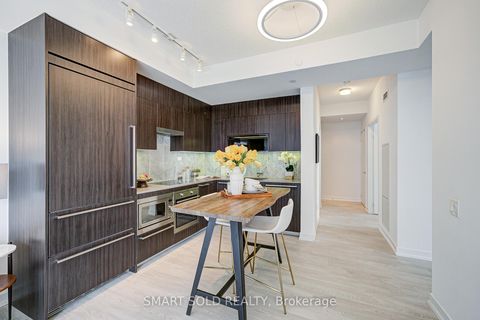 Photo 11 at 305 - 90 Queens Wharf Road, Waterfront Communities C1, Toronto