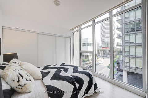 Photo 21 at 305 - 90 Queens Wharf Road, Waterfront Communities C1, Toronto