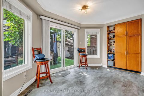 Photo 15 at 21 Brushwood Crescent, Bayshore, Barrie