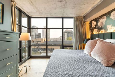 Photo 13 at 709 - 10 Navy Wharf Court, Waterfront Communities C1, Toronto