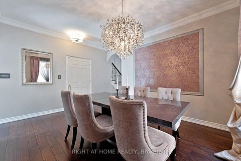 Photo 19 at 37 Newbridge Avenue, Oak Ridges, Richmond Hill