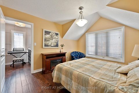 Photo 42 at 37 Newbridge Avenue, Oak Ridges, Richmond Hill