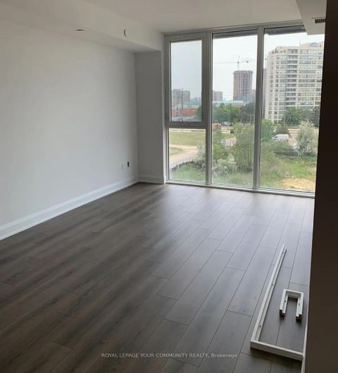 Photo 6 at 404 - 20 Gatineau Drive, Beverley Glen, Vaughan