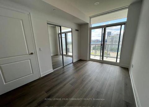 Photo 14 at 404 - 20 Gatineau Drive, Beverley Glen, Vaughan