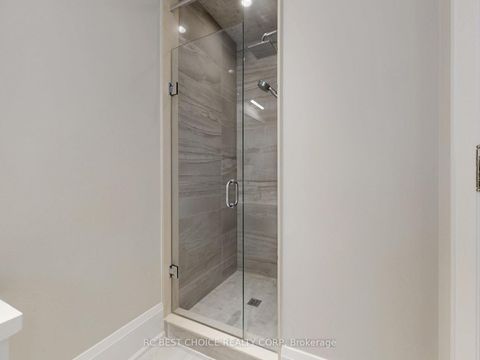 Photo 34 at 86 Princess Avenue, Willowdale East, Toronto