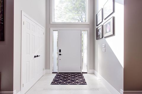 Photo 3 at 1079 Skyvalley Crescent, WT West Oak Trails, Oakville