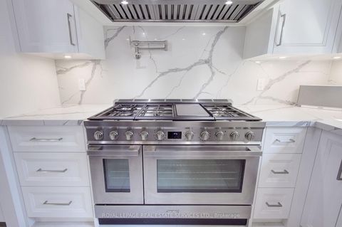 Photo 9 at 1079 Skyvalley Crescent, WT West Oak Trails, Oakville