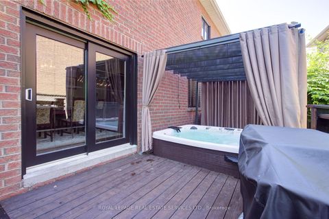 Photo 39 at 1079 Skyvalley Crescent, WT West Oak Trails, Oakville